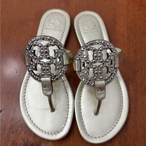 Tory Burch Champagne Metallic Logo Medallion Thong Sandals NWT